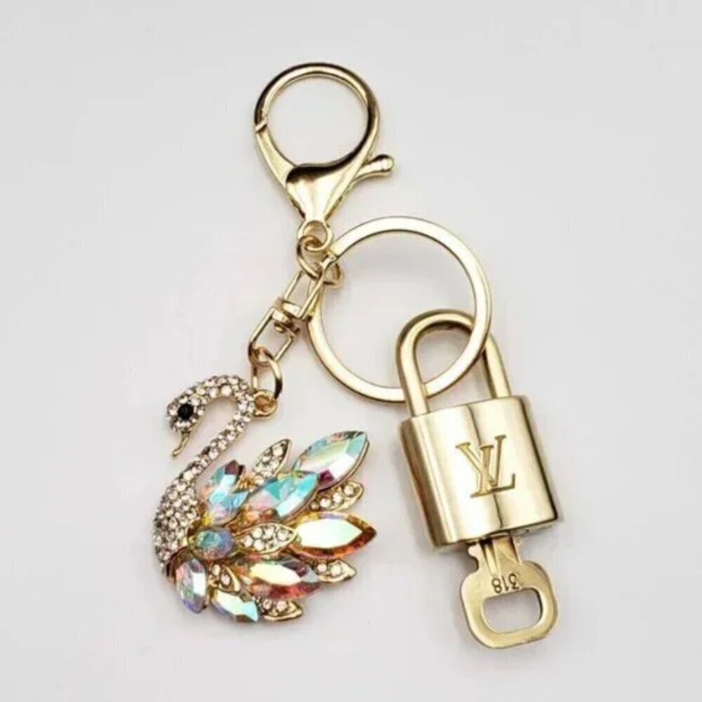LV Gold Padlock Authentic 🔑 Luxury Bag Charm w/ Unbranded Swan Keychain